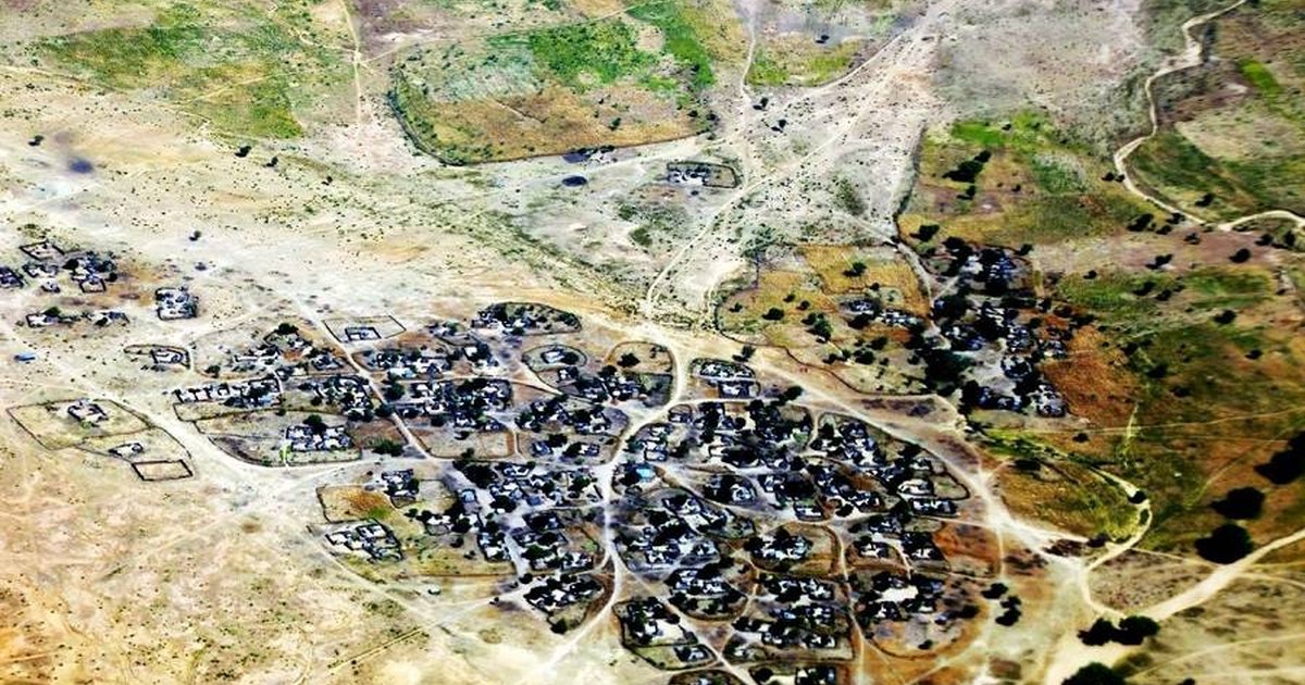 الحرائق تضاعف معاناة النازحين السودانيين