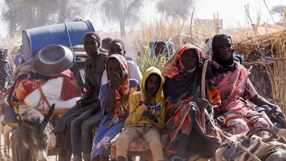 شبكة أطباء السودان تناشد.. "ساعدوا نازحي منطقة مستريحة"