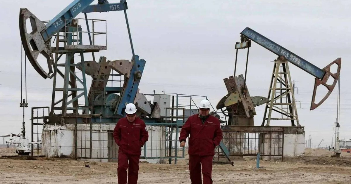 كازاخستان واليابان تناقشان إمدادات النفط ومشاريع محتملة للتنقيب