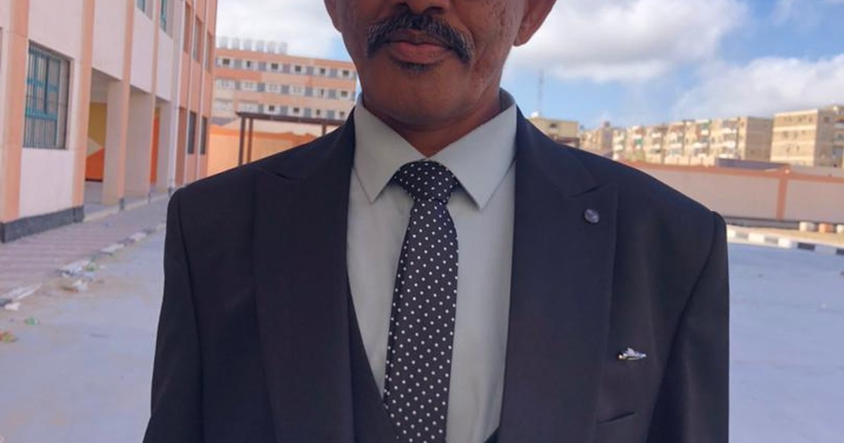 كبير مراقبي امتحانات الابتدائية السودانية بالاسكندرية: الامتحانات جاءت مناسبة لقدرات التلاميذ والتلميذات