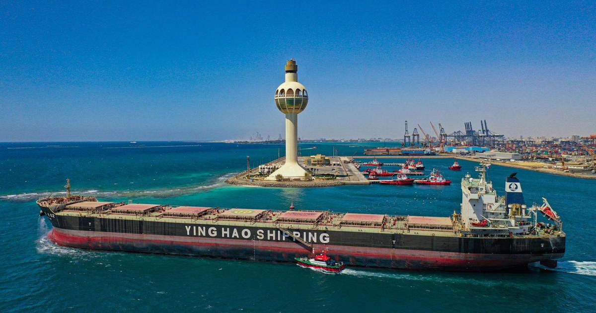 السعودية تضيف خدمة شحن تربط ميناء جدة الإسلامي بالصين ومصر وماليزيا