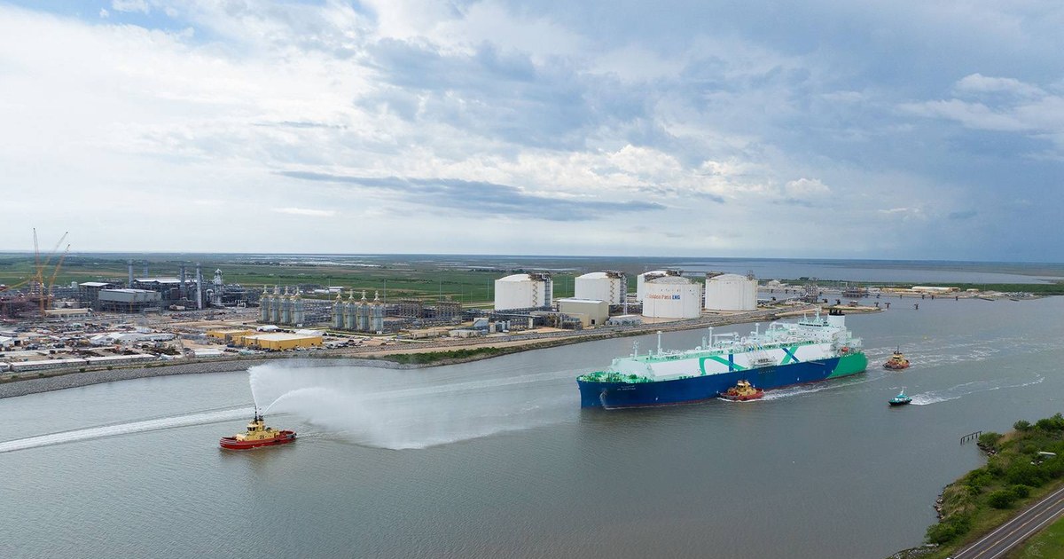 «قطر للطاقة» تعلن تصدير الشحنة الأولى من مشروع «غولدن باس» في تكساس