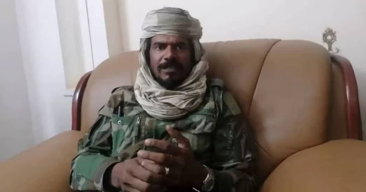 "السافنا" يعلن انشقاقه عن "الدعم السريع" بعد مناورة لأيام