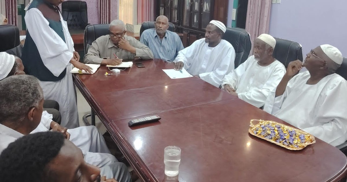 مدير عام الإنتاج بسنار يبحث تنفيذ المسارات وتعويضات المزارعين