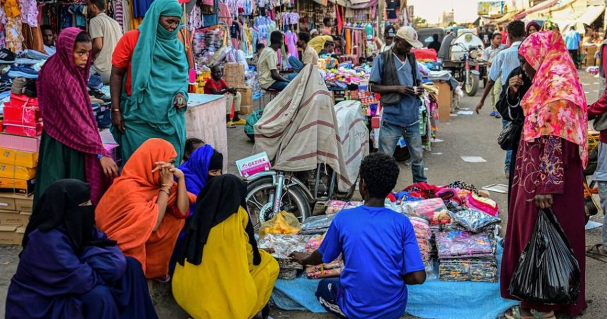 السودانيون يحاولون حفظ إرثهم عبر الحكاوي والتوثيق الرقمي