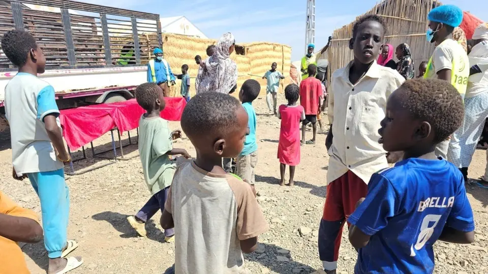 السودان.. توقف "التكايا" يهدد حياة 50 ألف أسرة بجنوب الخرطوم