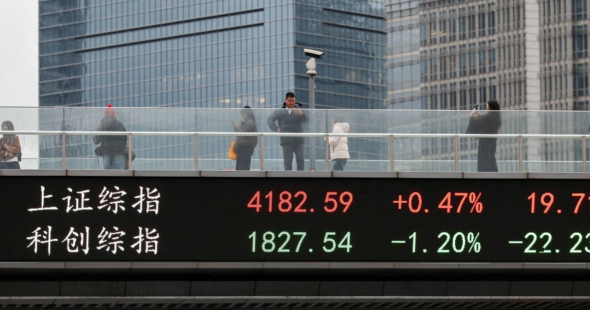 الأسهم الصينية تسجل قمة 3 أشهر مع تفاؤل حذر بشأن حرب إيران