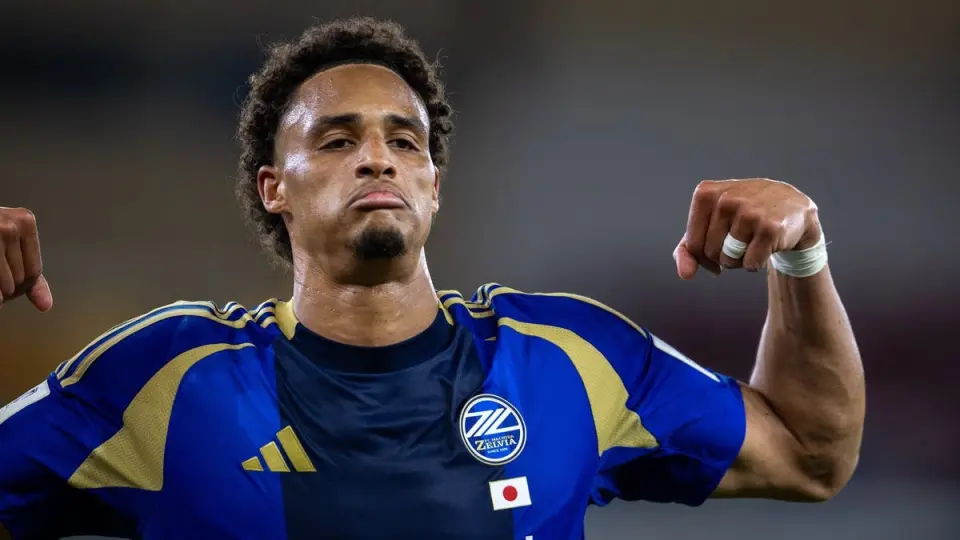 تيتي ينغي.. مهاجم جنوب سوداني يهدد الأهلي بمصير الاتحاد