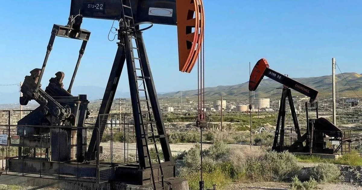 «باركليز» يرفع توقعاته لسعر النفط إلى 100 دولار للبرميل في 2026