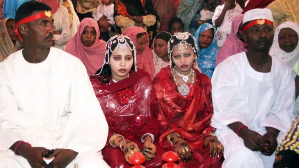 بالأحمر والذهب.. "الجرتق" السوداني يحقق ملايين المشاهدات  
