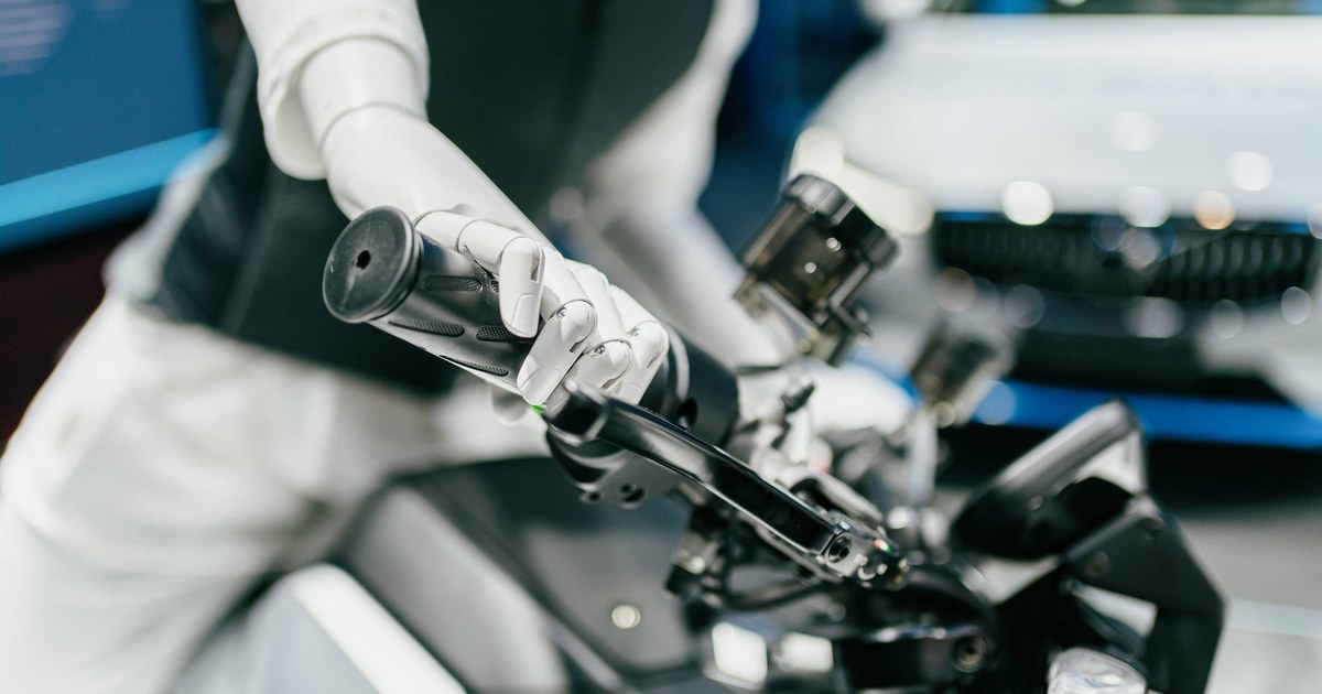 روبوتات الدرّاجة تحقق توازناً ديناميكياً وتتجاوز العقبات