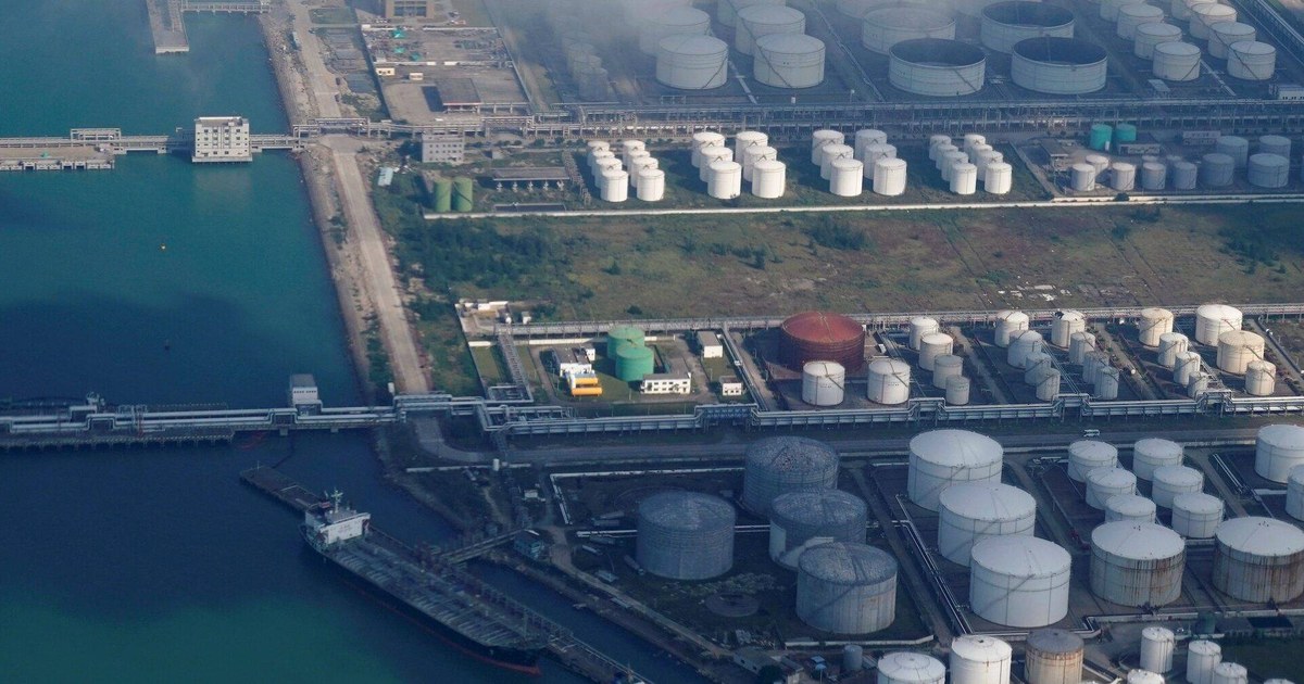 أميركا تستهدف المصافي الصينية وقنوات تصدير النفط