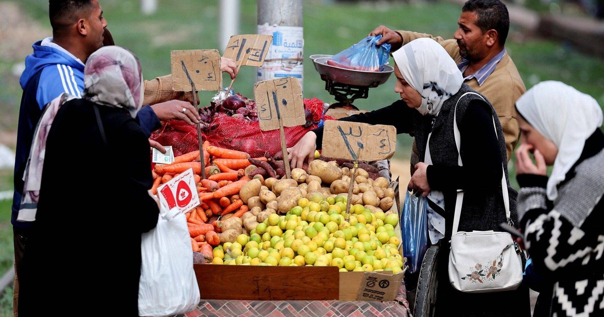التضخم المصري يتباطأ إلى 14.9 % في أبريل
