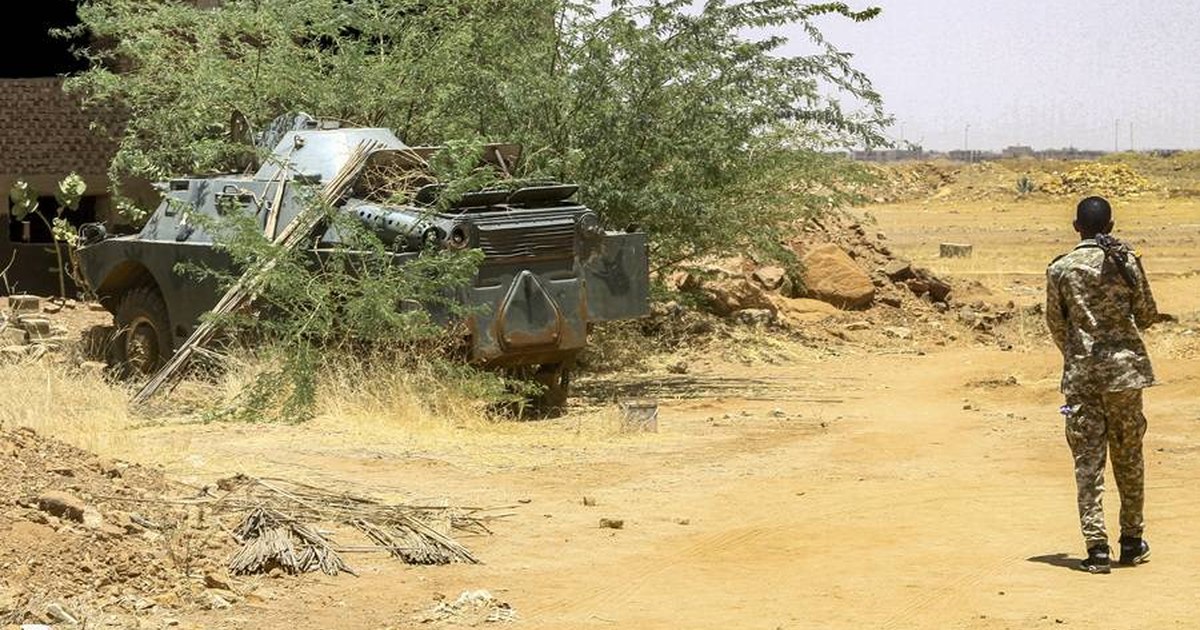 انشقاقات متتالية في "الدعم السريع"... فهل أوشكت على الانهيار؟