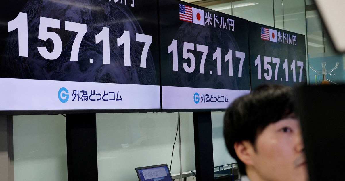 ارتفاع الين الياباني مقابل الدولار بعد ساعات من التدخل الحكومي